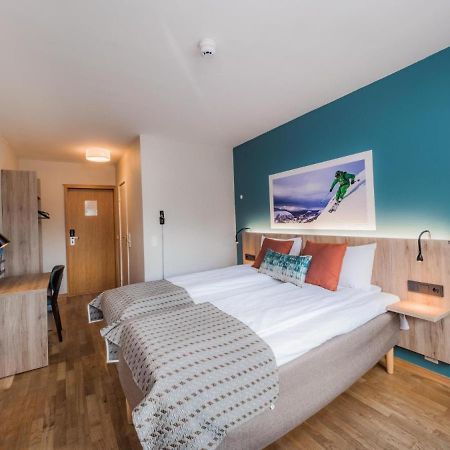 Nordfjord Hotell - Bryggen Нордфьордейд Екстериор снимка