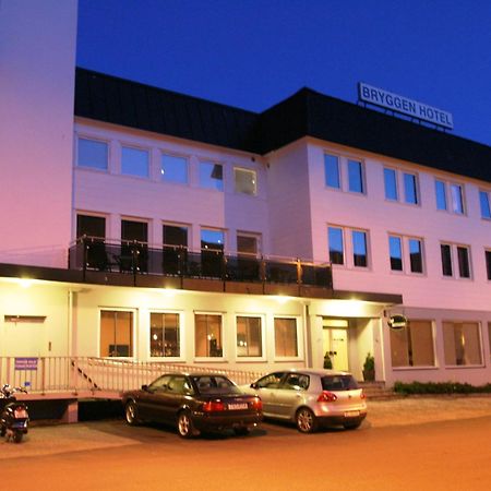 Nordfjord Hotell - Bryggen Нордфьордейд Екстериор снимка