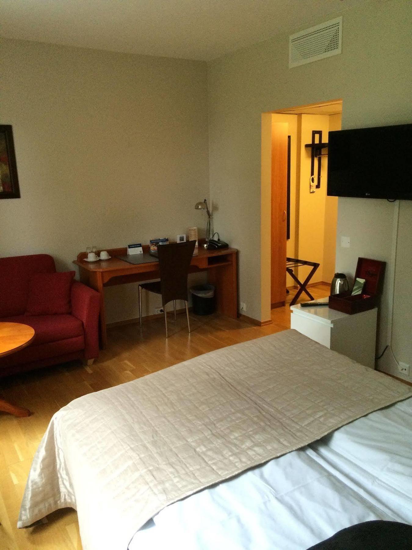 Nordfjord Hotell - Bryggen Нордфьордейд Екстериор снимка